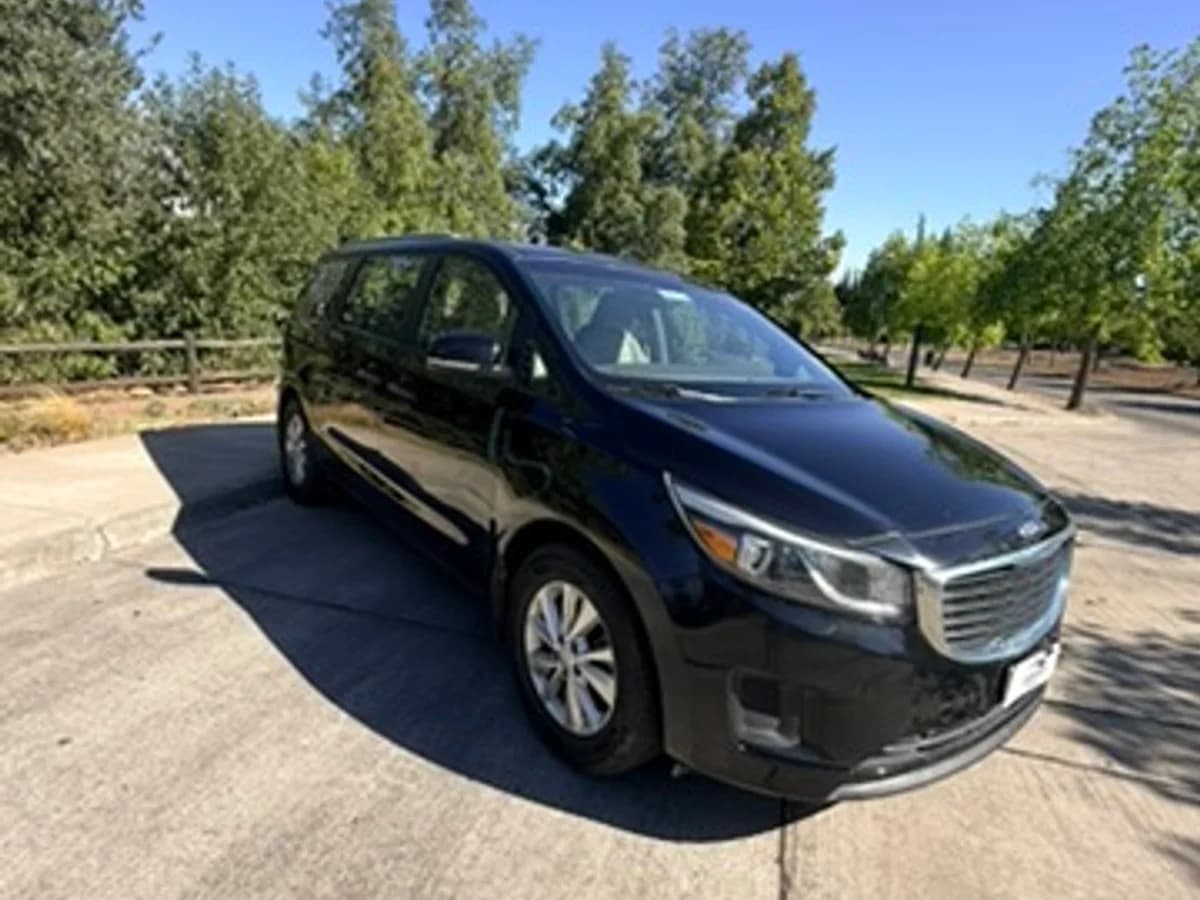 Kia Grand Carnival 3.3 V6 - Imagen 6