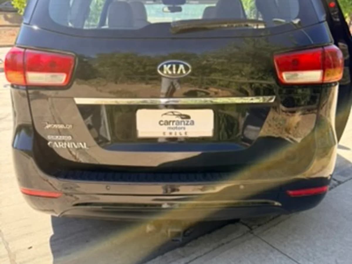 Kia Grand Carnival 3.3 V6 - Imagen 18