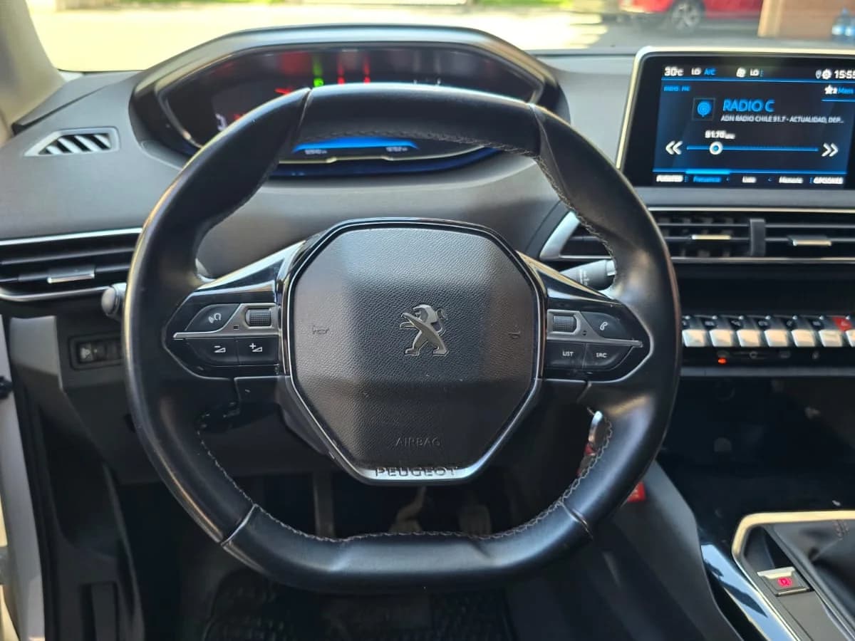 PEUGEOT 3008 MT 1.5 DIESEL - Imagen 9