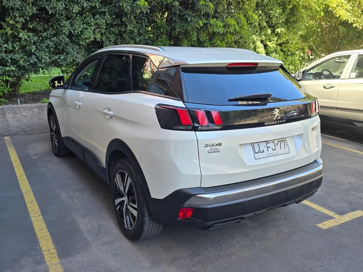 PEUGEOT 3008 MT 1.5 DIESEL - Imagen 15