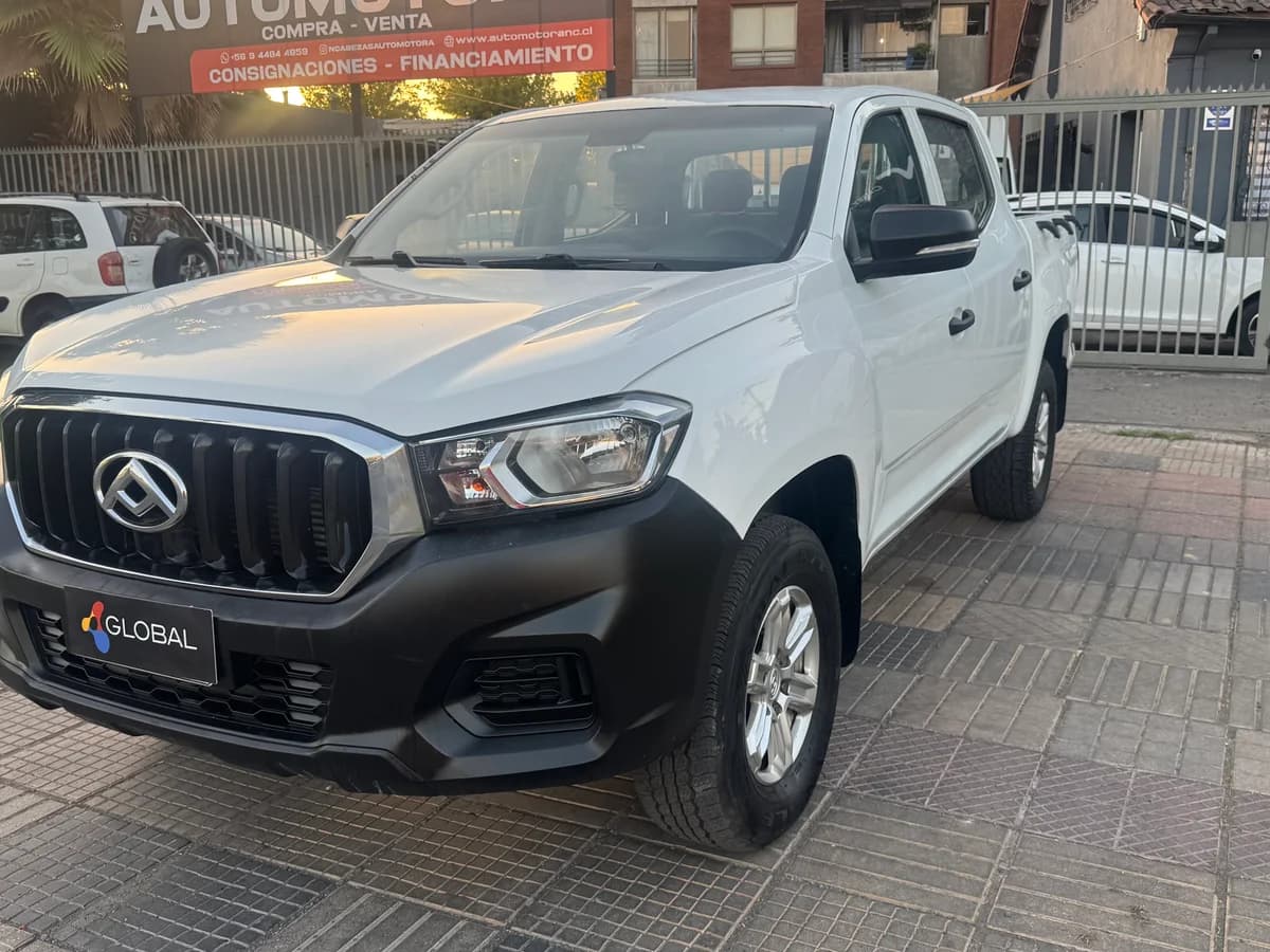 MAXUS T60 DCAB 4X2 2.8 2.8 2021 - Imagen 2