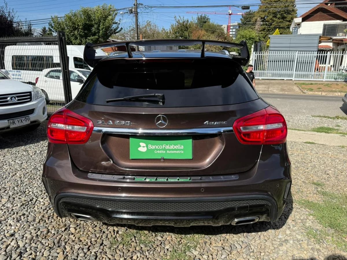 MERCEDES BENZ GLA250, 2016 | 2.0 4MATIC 4X4 AT 5P - Imagen 6