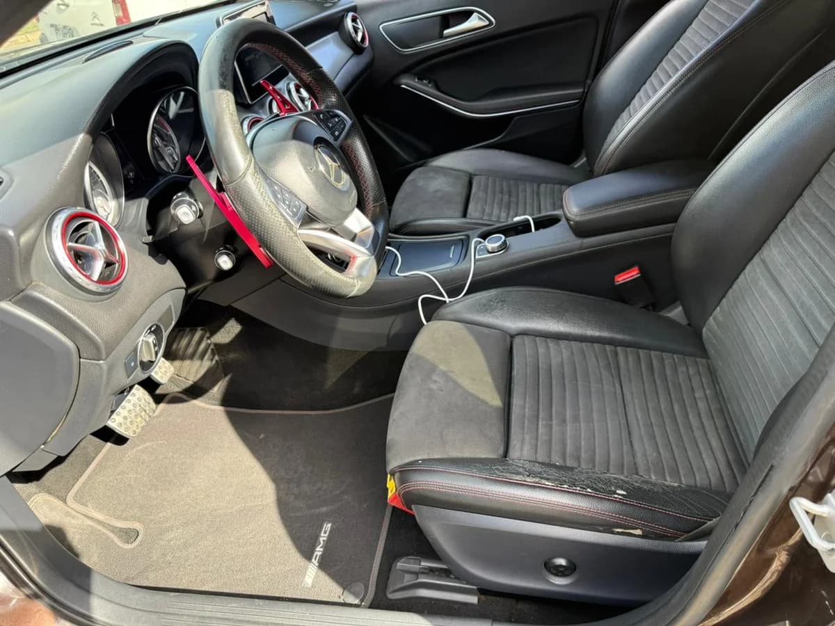 MERCEDES BENZ GLA250, 2016 | 2.0 4MATIC 4X4 AT 5P - Imagen 11
