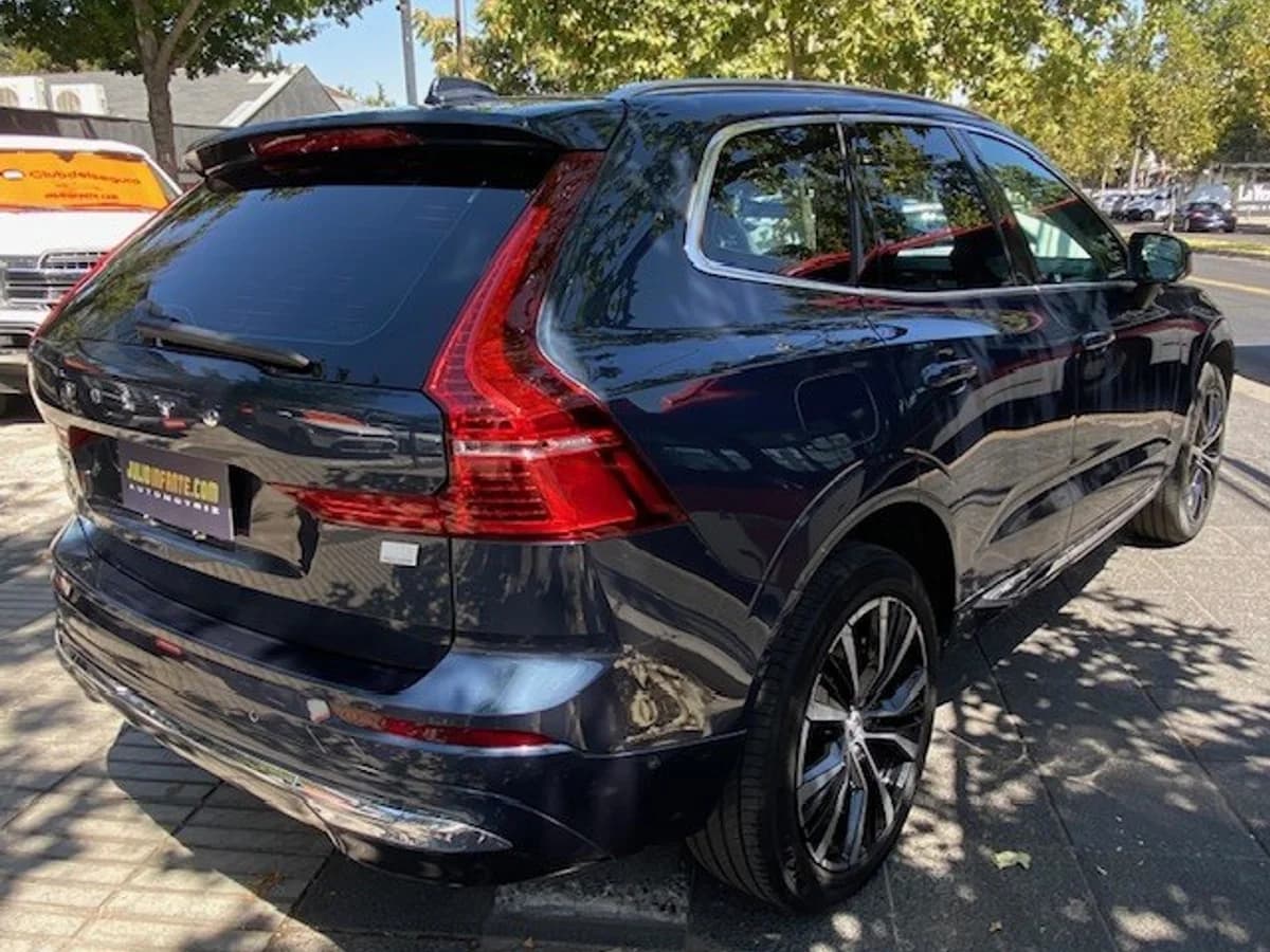 VOLVO XC60 T8 R Awd Recharge 2023 - Imagen 3