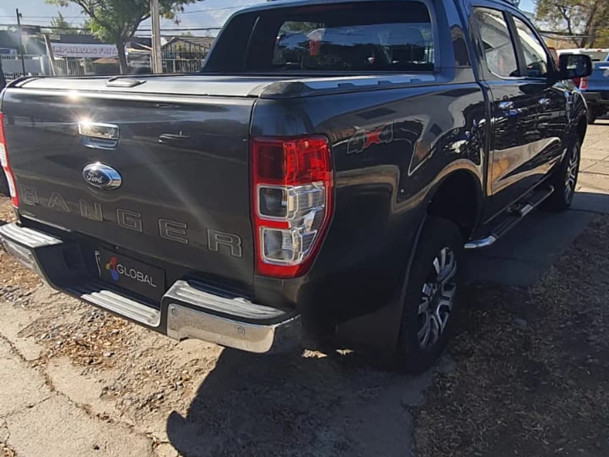FORD RANGER 3.2 LIMITED 4X4 CUERO DIESEL UNICO DUEÑO EXTRAORDINADIA - Imagen 7