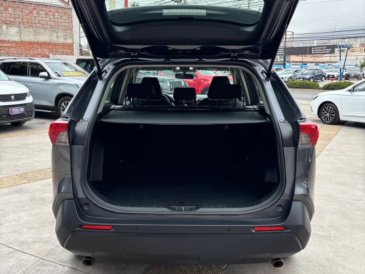 TOYOTA RAV 4 - Imagen 10