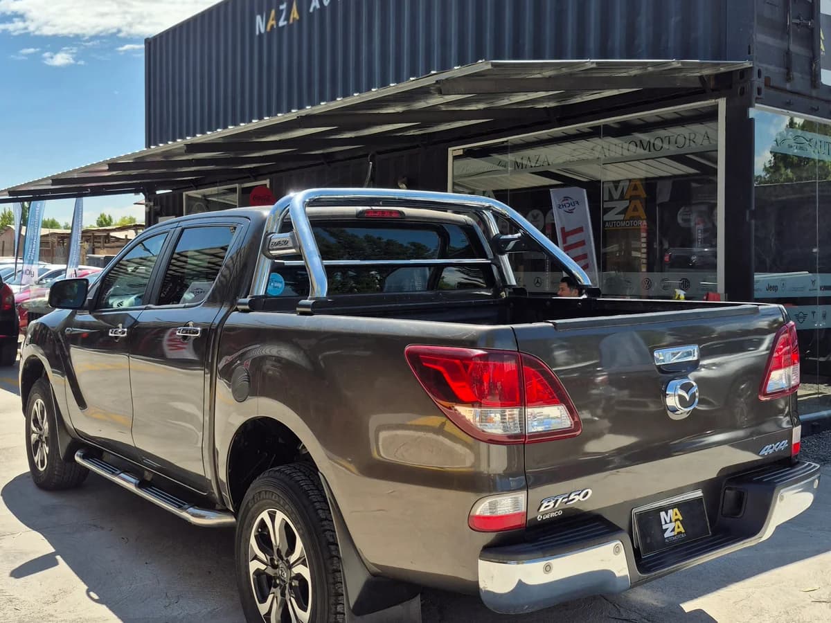 Mazda BT-50 Automatica 4X4 Diesel - Imagen 9
