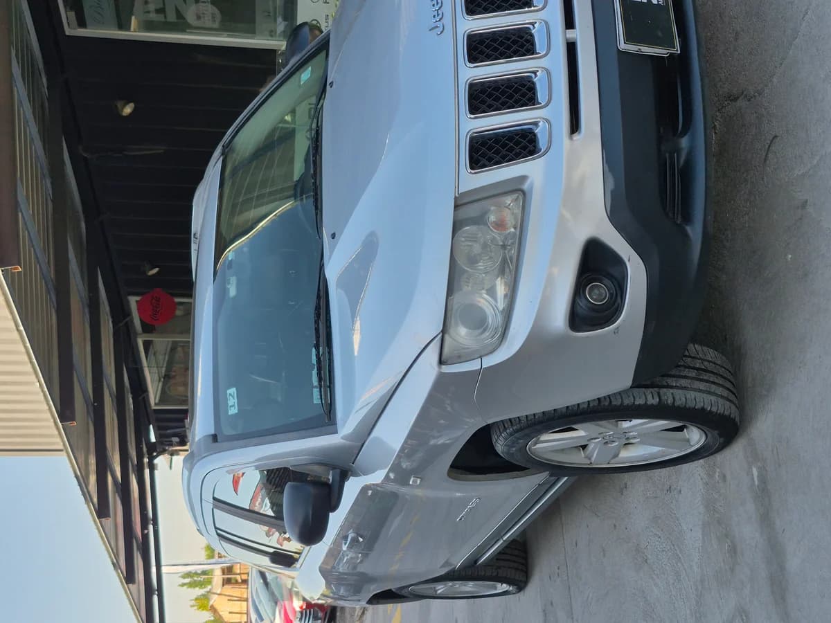 Jeep Compass Limited 2.4, Automático - Imagen 5