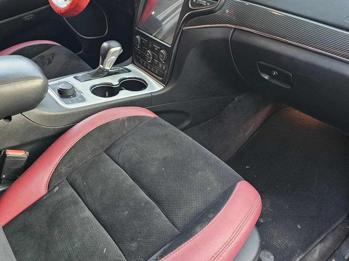 Jeep grand cherokee srt8, 6.4cc automático - Imagen 9