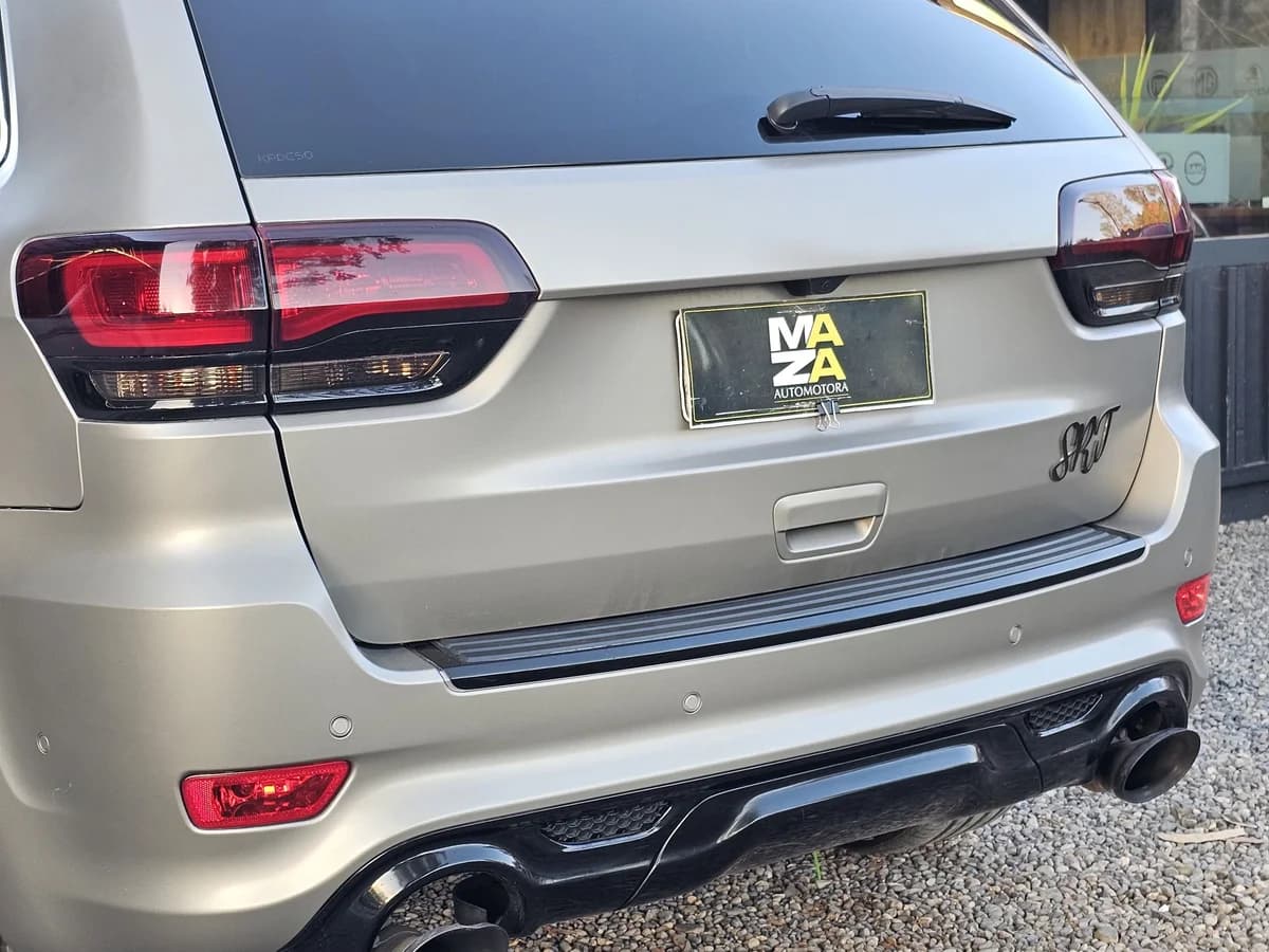 Jeep grand cherokee srt8, 6.4cc automático - Imagen 16