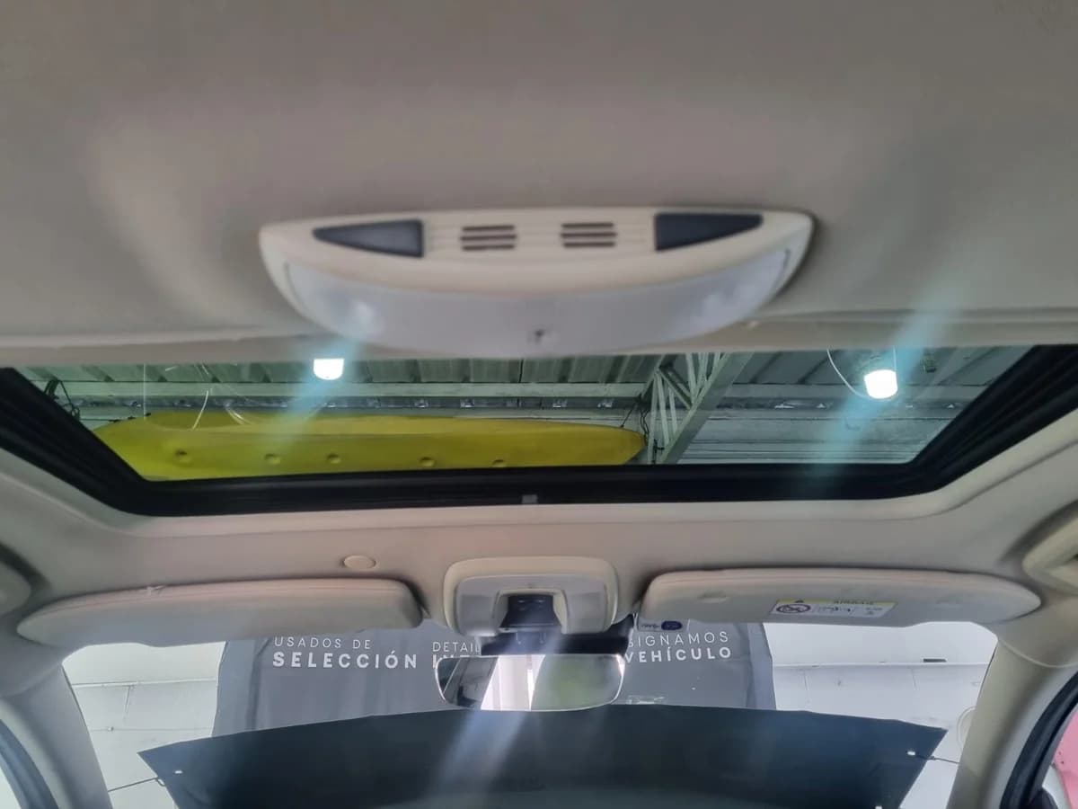 VOLVO S60 COMFORT 2.0 DIESEL 4X4 AT - Imagen 20