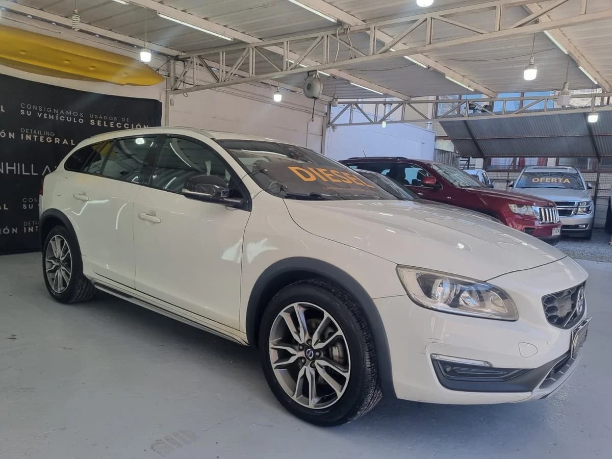 VOLVO V60 D4 2.4 LTD AWD AUT - Imagen 11
