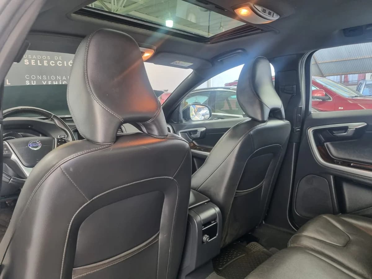 VOLVO V60 D4 2.4 LTD AWD AUT - Imagen 16