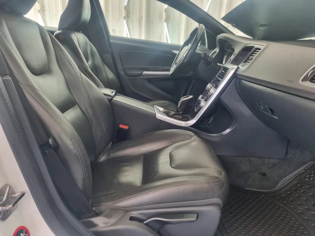 VOLVO V60 D4 2.4 LTD AWD AUT - Imagen 20