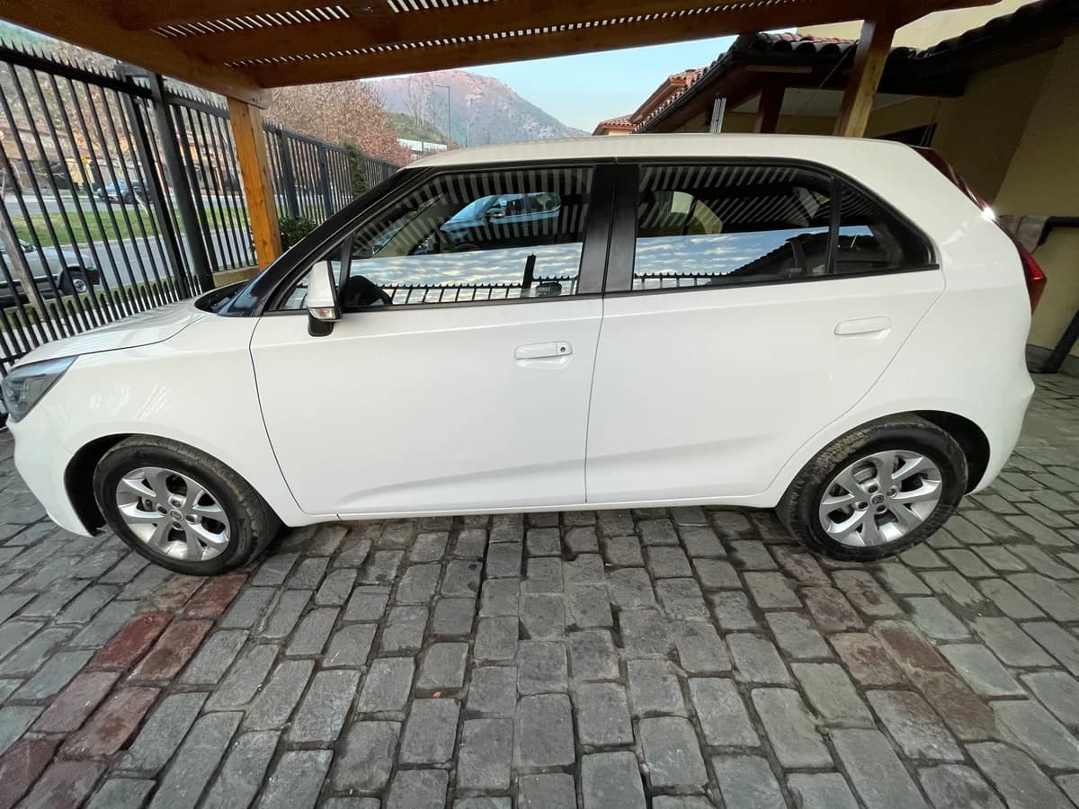 MG 3 1,5 AT 2023 - Imagen 18