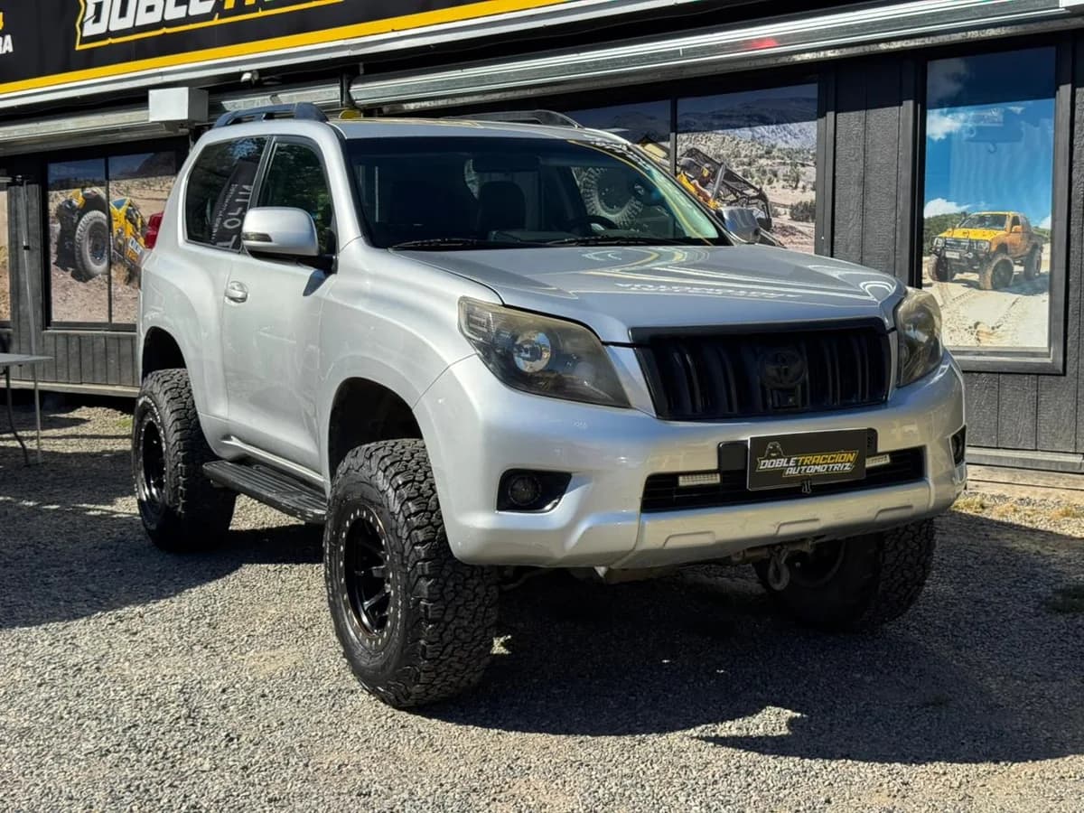 TOYOTA LAND CRUISER PRADO 2.7 2010