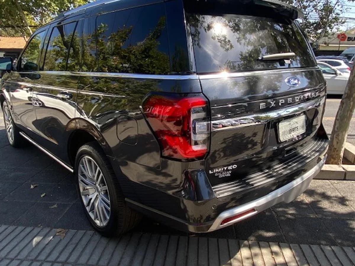FORD EXPEDITION Limited 3.5 Aut. 2023 - Imagen 2