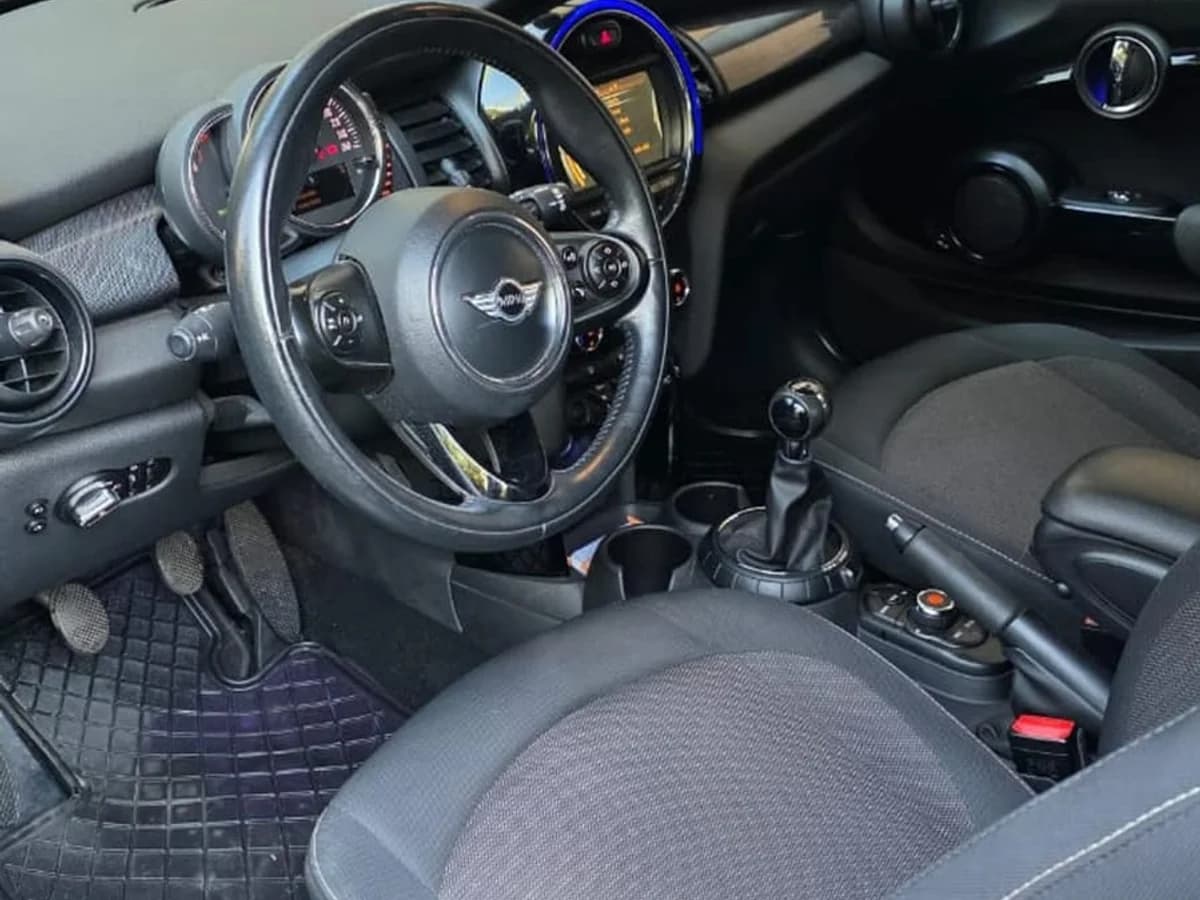 Uaz Kazak Luxury 2021 AT 4x4 - Imagen 8