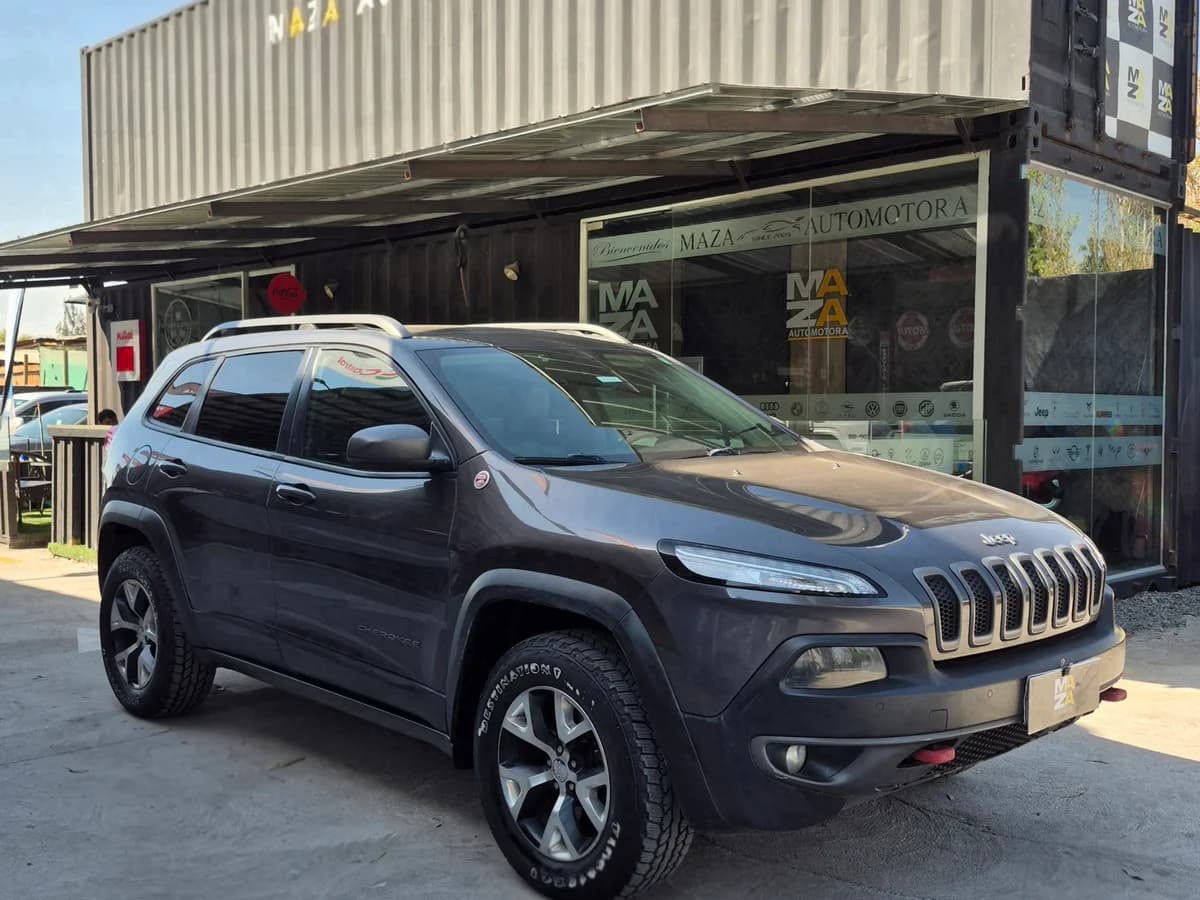 Jeep Cherokee Trailhawk 4x4