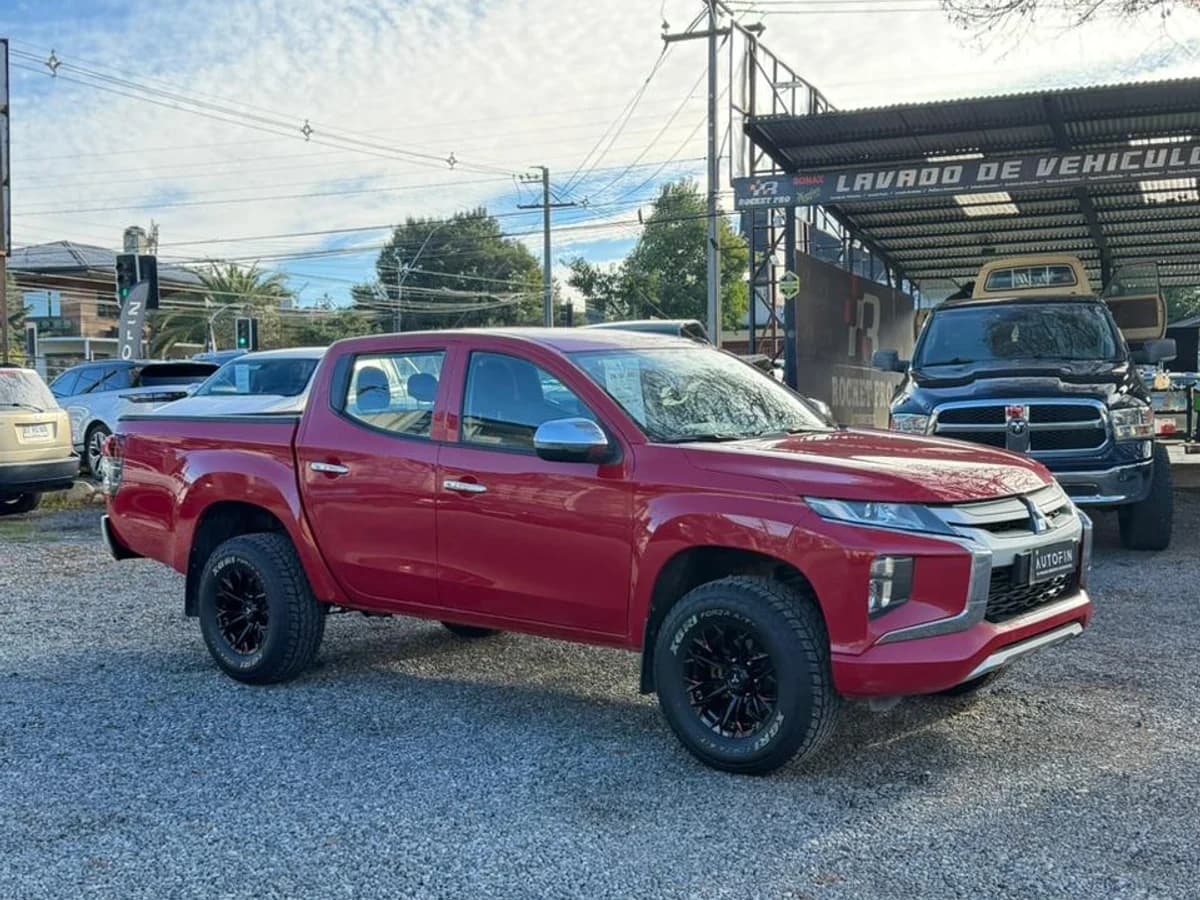 MITSUBISHI L200 Katana Crt 4x4 2022 - Imagen 5