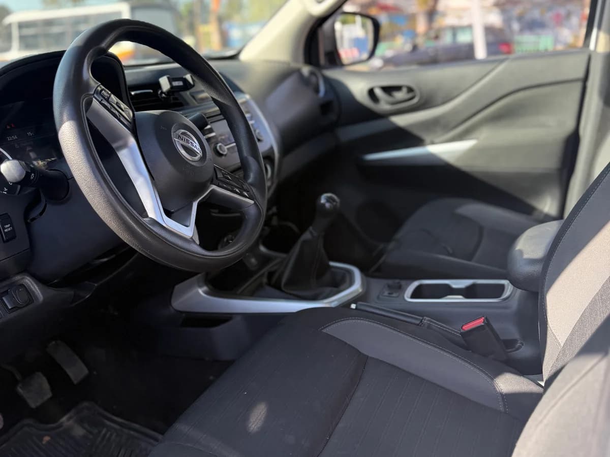 Nissan Navara SE 4x4 2023 - Imagen 8