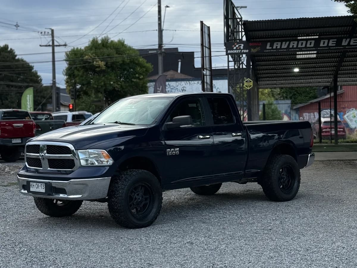 Dodge RAM 1500 SLT 2018