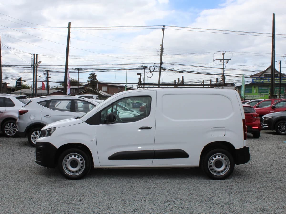 PEUGEOT PARTNER 2021 - Imagen 11