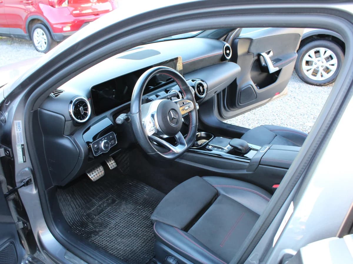 MERCEDES BENZ A200 DIÉSEL 2.0 2021 - Imagen 9