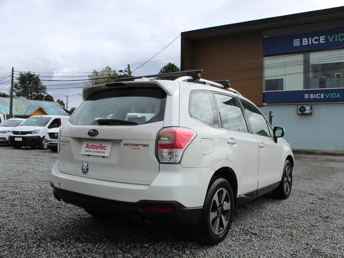 SUBARU FORESTER AWD AUT.2017 - Imagen 8