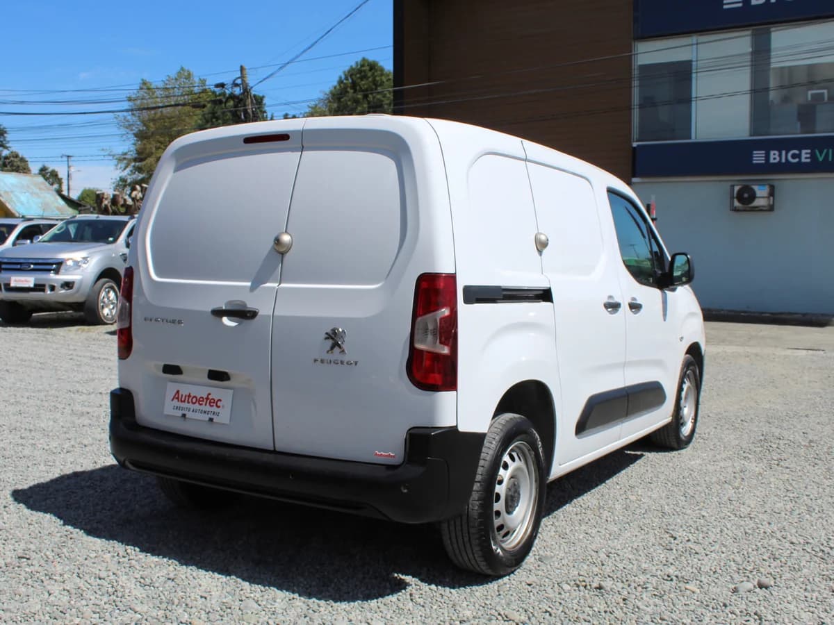 PEUGEOT PARTNER BLUE HDI 2023 - Imagen 8