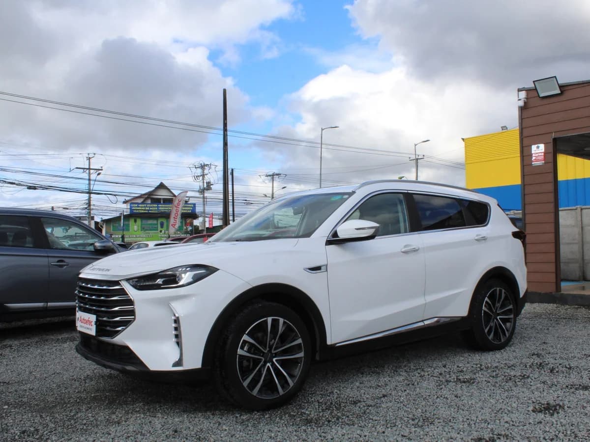 JETOUR X70 PLUS AT 2024 - Imagen 1