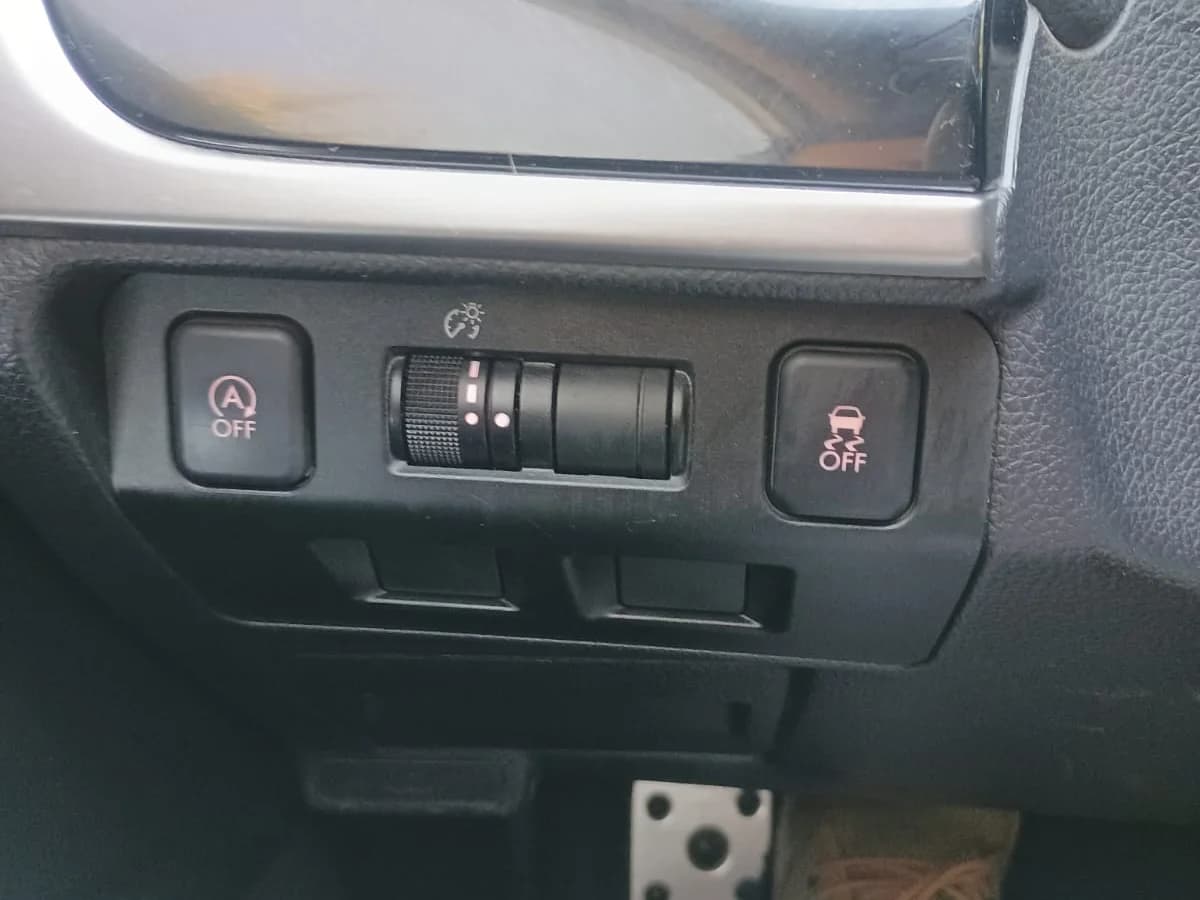 SUBARU XV DYNAMIC AWD CVT 2.0I DYNAMIQ AWD CVT 2.0 I 2017 - Imagen 18