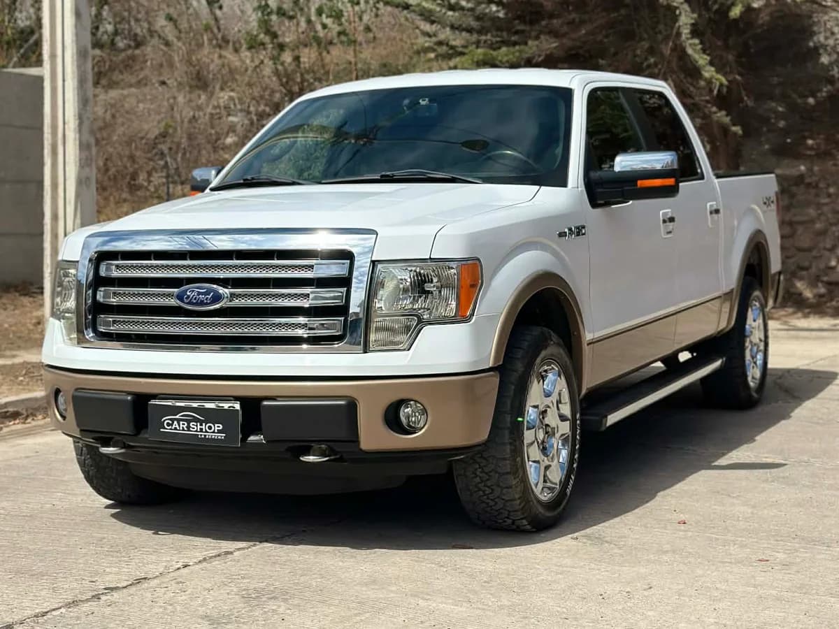 FORD F150 LARIAT 2015