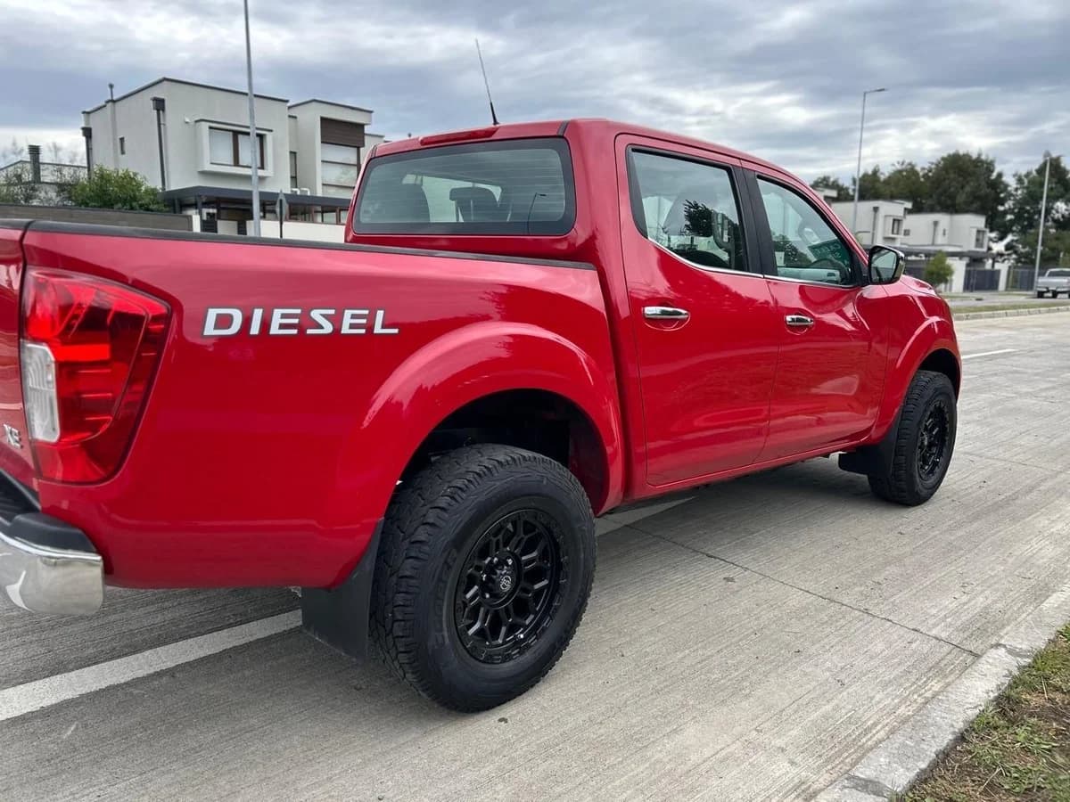 VENDIDA/NISSAN NP300 4X2 - Imagen 5