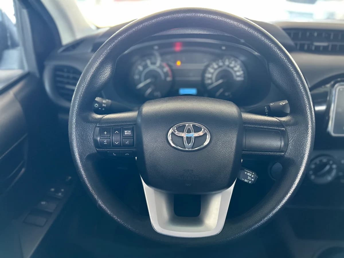 HILUX 4X2 - Imagen 11