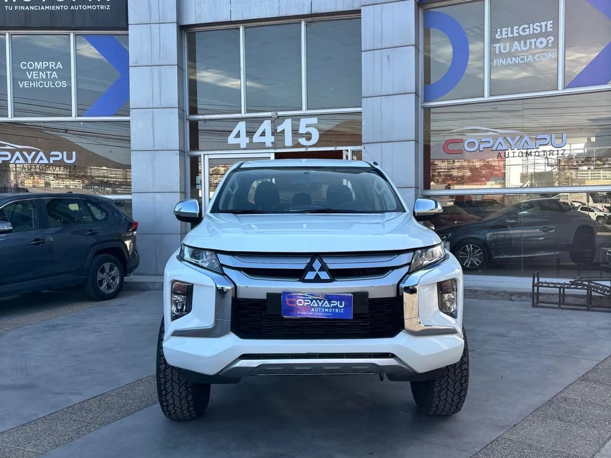 MITSUBISH L200 KATANA 4X4