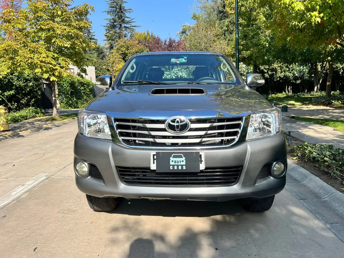 TOYOTA HILUX 2.5L DIESEL SR DC 4X2 (PERDIDA ASIMILADA) - Imagen 4