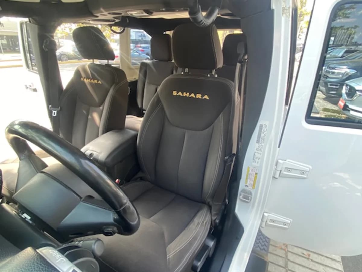 JEEP WRANGLER UNLTD Sahara 4x4 2.8 2015 - Imagen 10