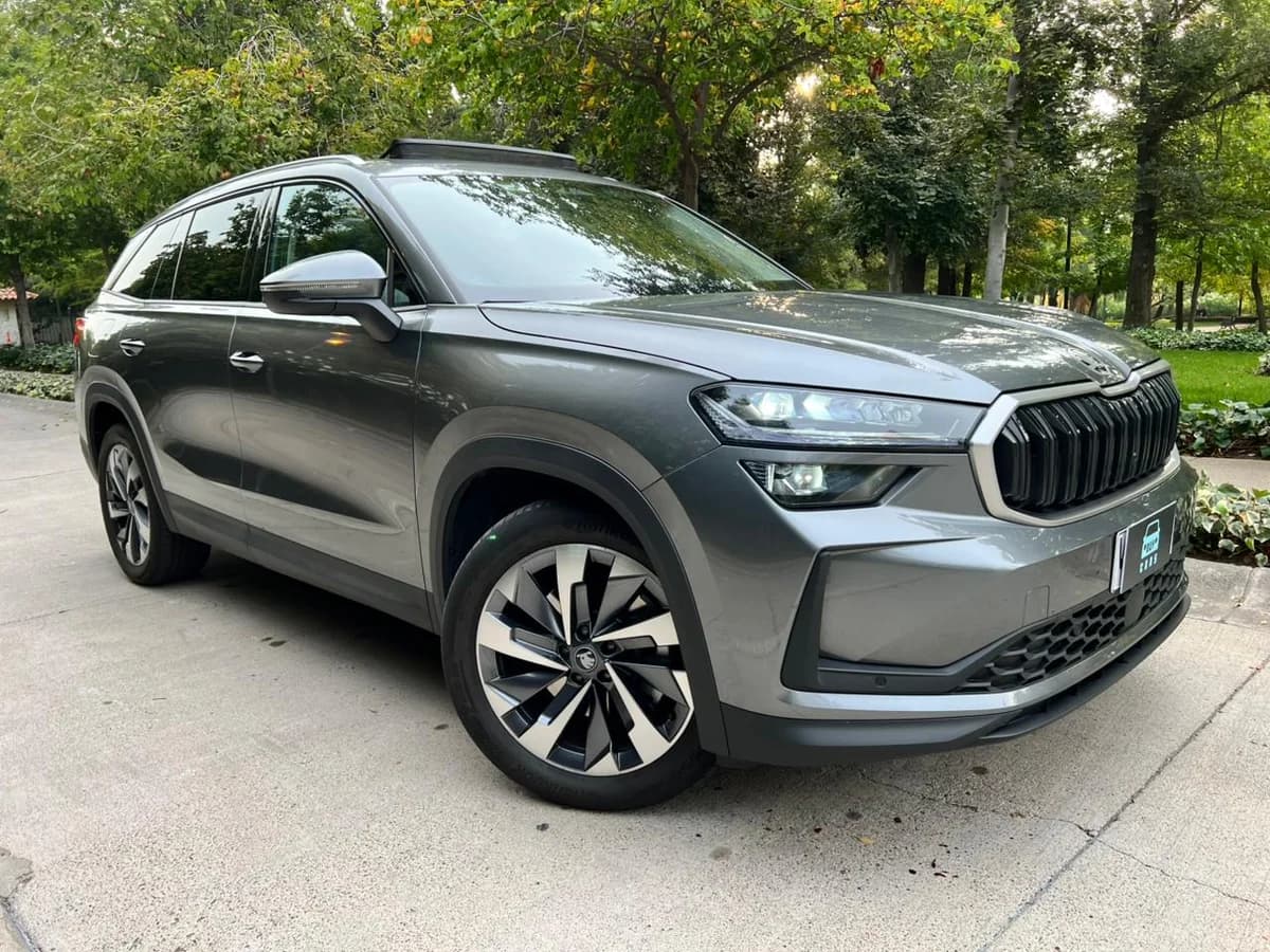 SKODA NEW KODIAQ 2.0L AUT 4X4 AÑO 2026 - Imagen 1