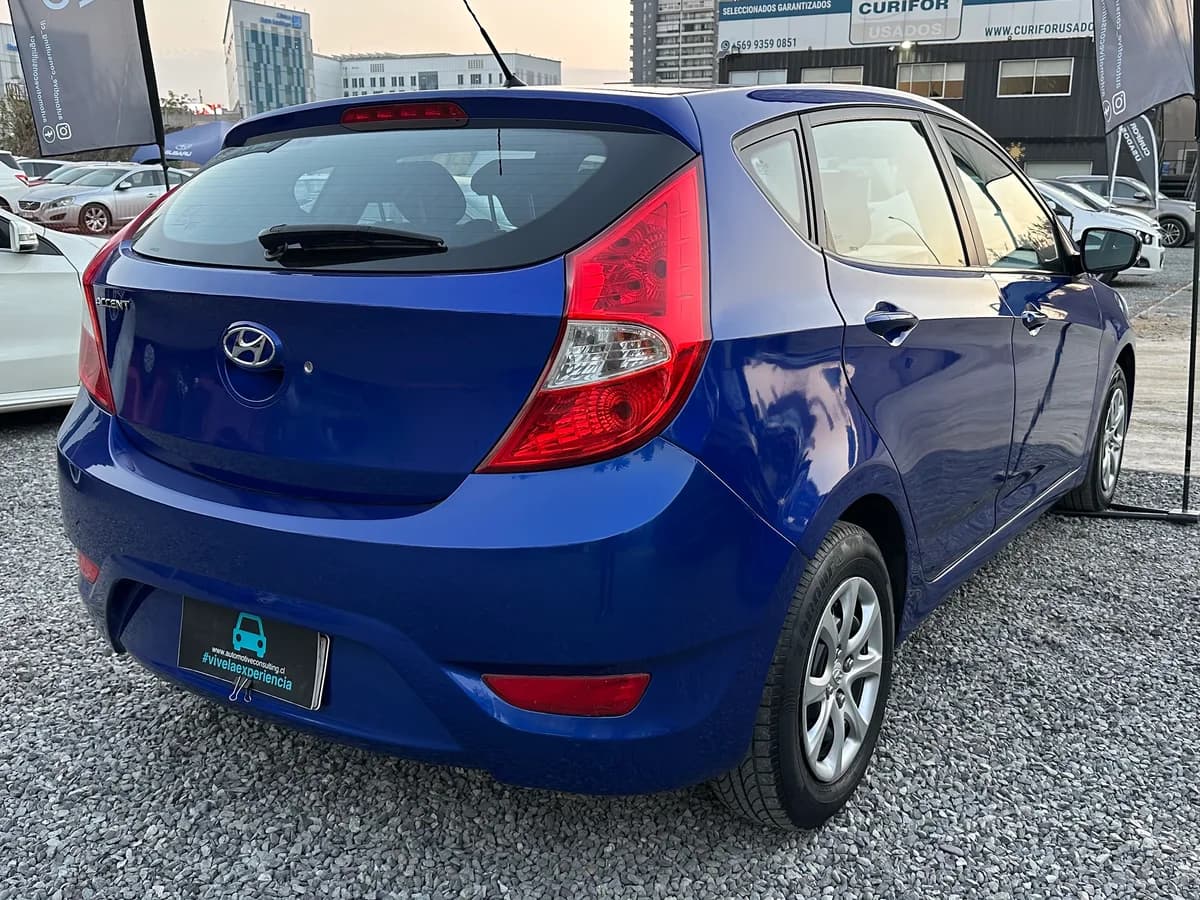 HYUNDAI ACCENT 1.4 RB HB GLS AC 2AB ABS - Imagen 6