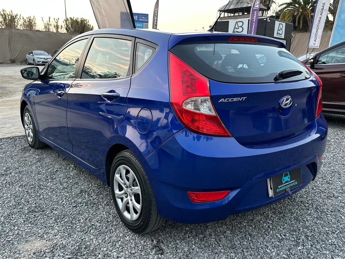 HYUNDAI ACCENT 1.4 RB HB GLS AC 2AB ABS - Imagen 7