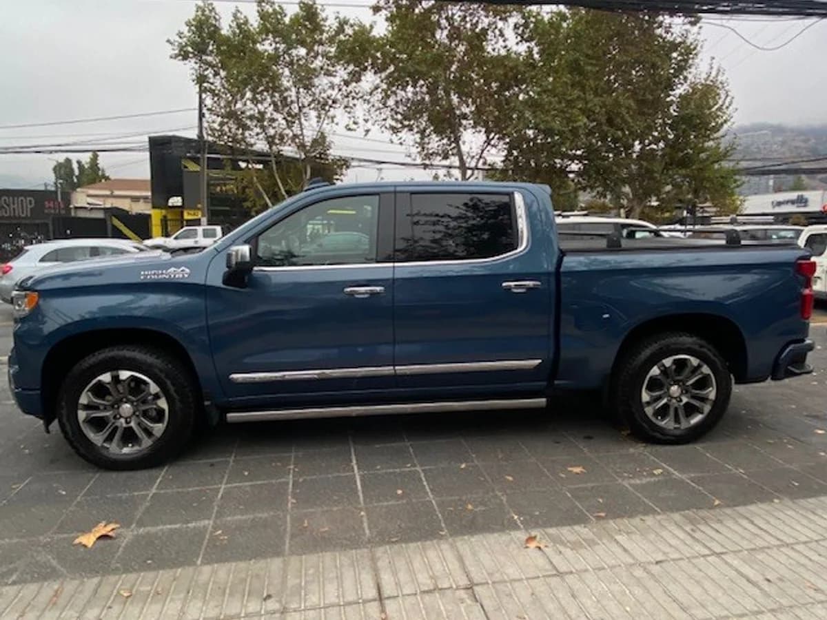 CHEVROLET SILVERADO Diesel 3.0 TD 2024 - Imagen 8