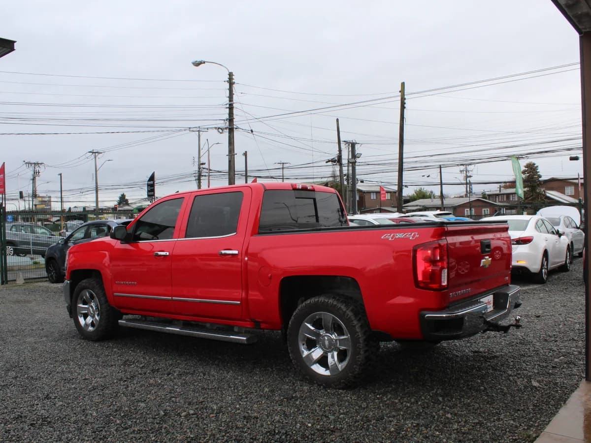 CHEVROLET SILVERADO LTZ 2018 - Imagen 9