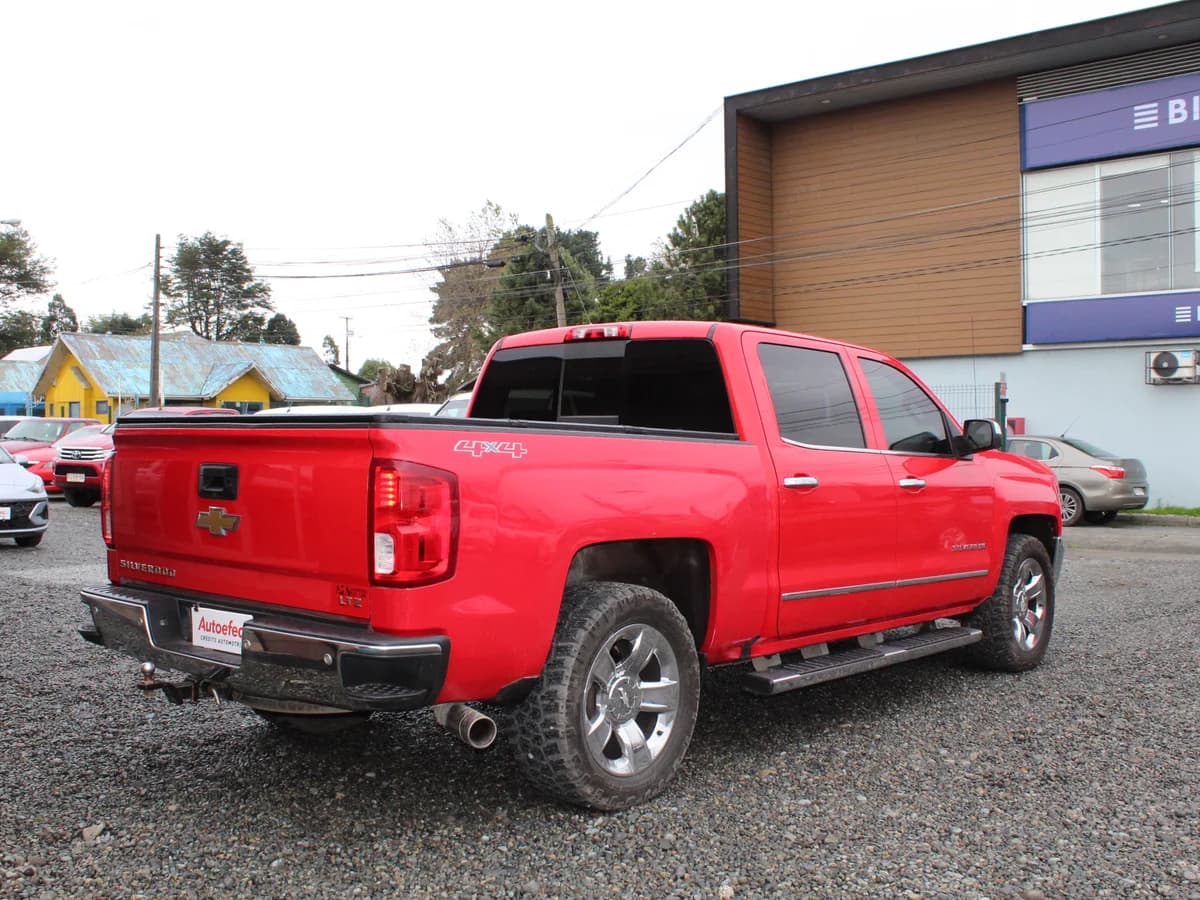 CHEVROLET SILVERADO LTZ 2018 - Imagen 8