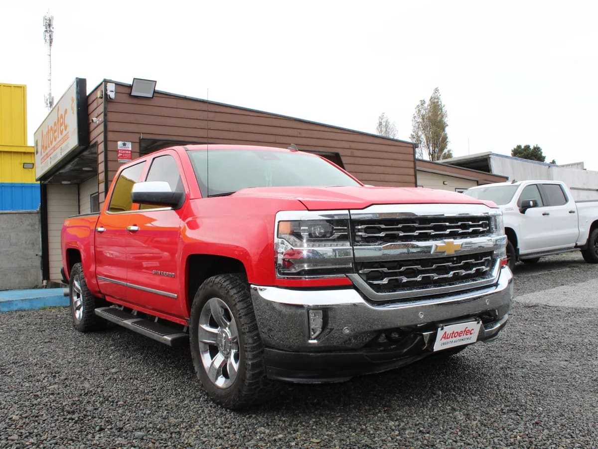 CHEVROLET SILVERADO LTZ 2018 - Imagen 4