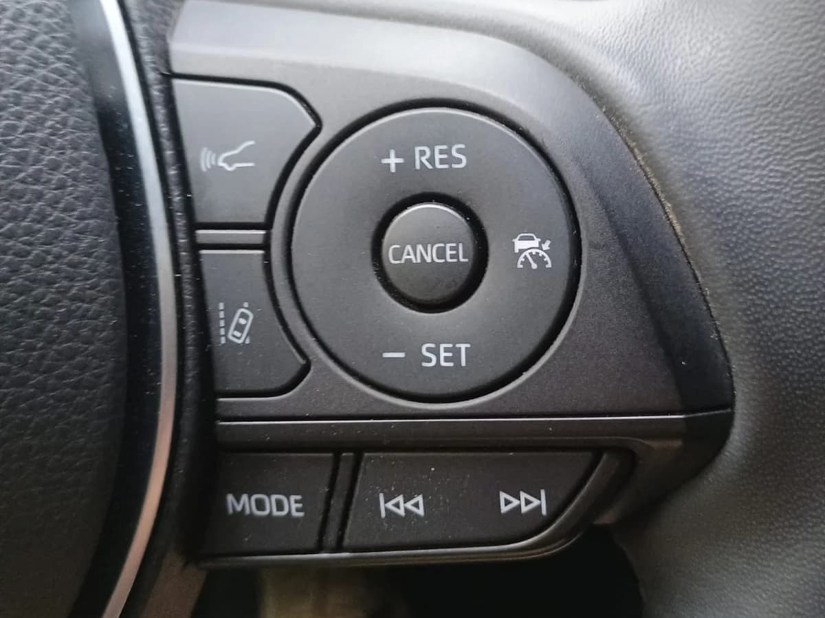 Toyota RAV4 2.5 Hybrid 4x2 CVT ( perdida por robo ) - Imagen 16