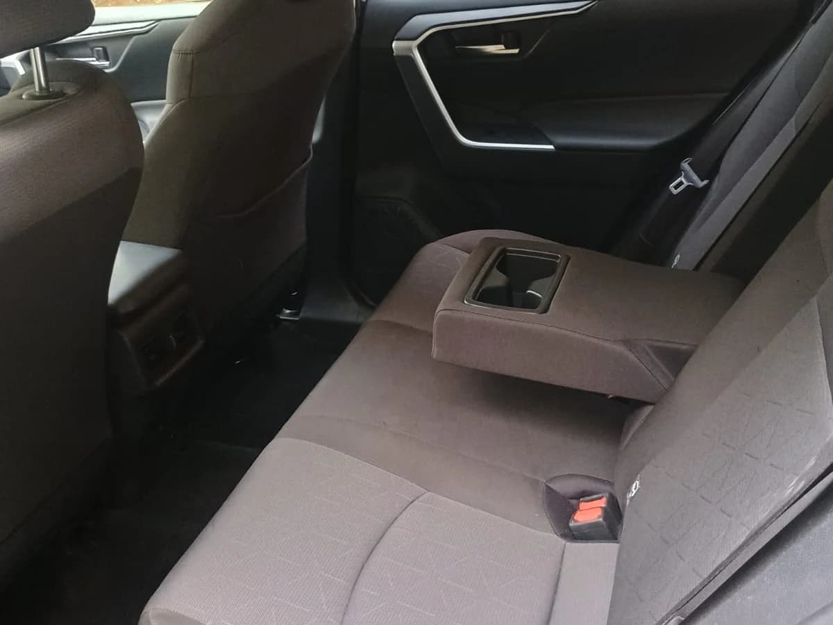 Toyota RAV4 2.5 Hybrid 4x2 CVT ( perdida por robo ) - Imagen 18