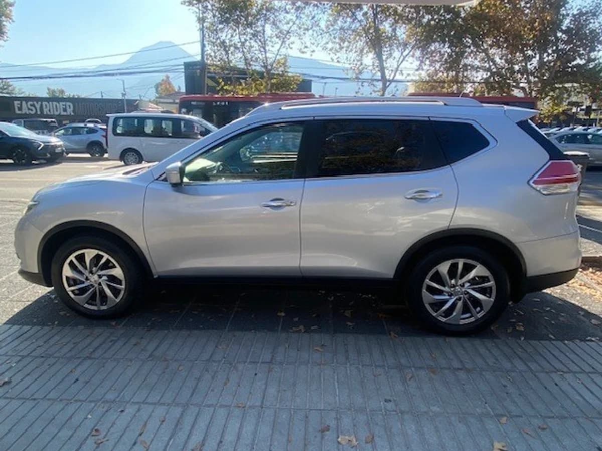 NISSAN X-TRAIL 2.5 Aut. 4x4 2015 - Imagen 5
