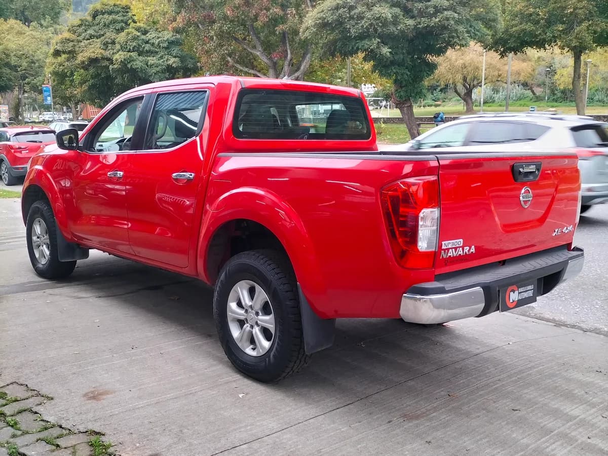 Nissan np300 Navara - Imagen 7