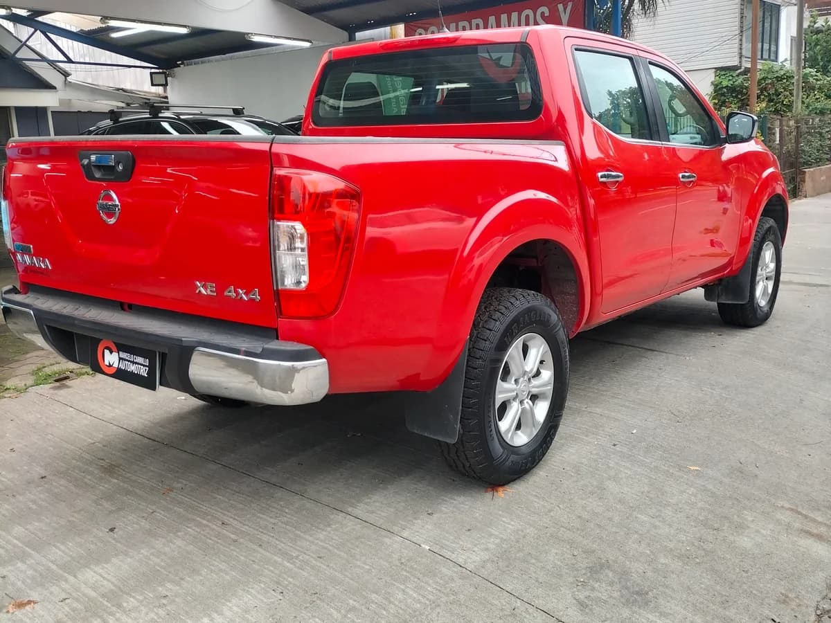 Nissan np300 Navara - Imagen 9